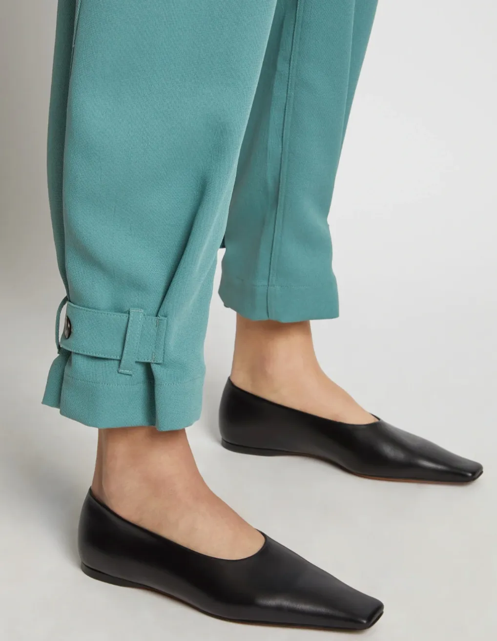 Belted Rumple Pique Pant