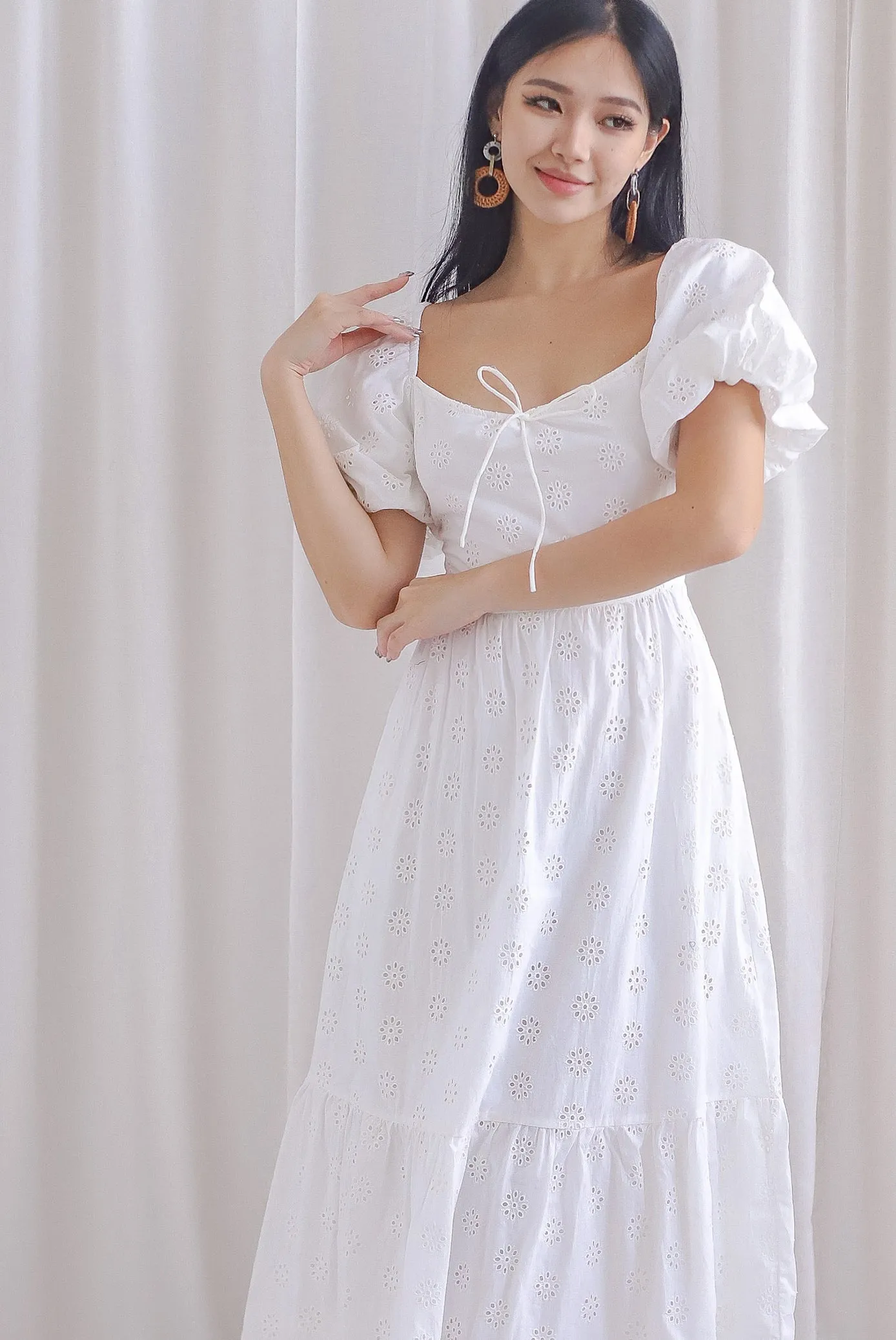 Guinevere Eyelet Tie Front Midi Dress In White