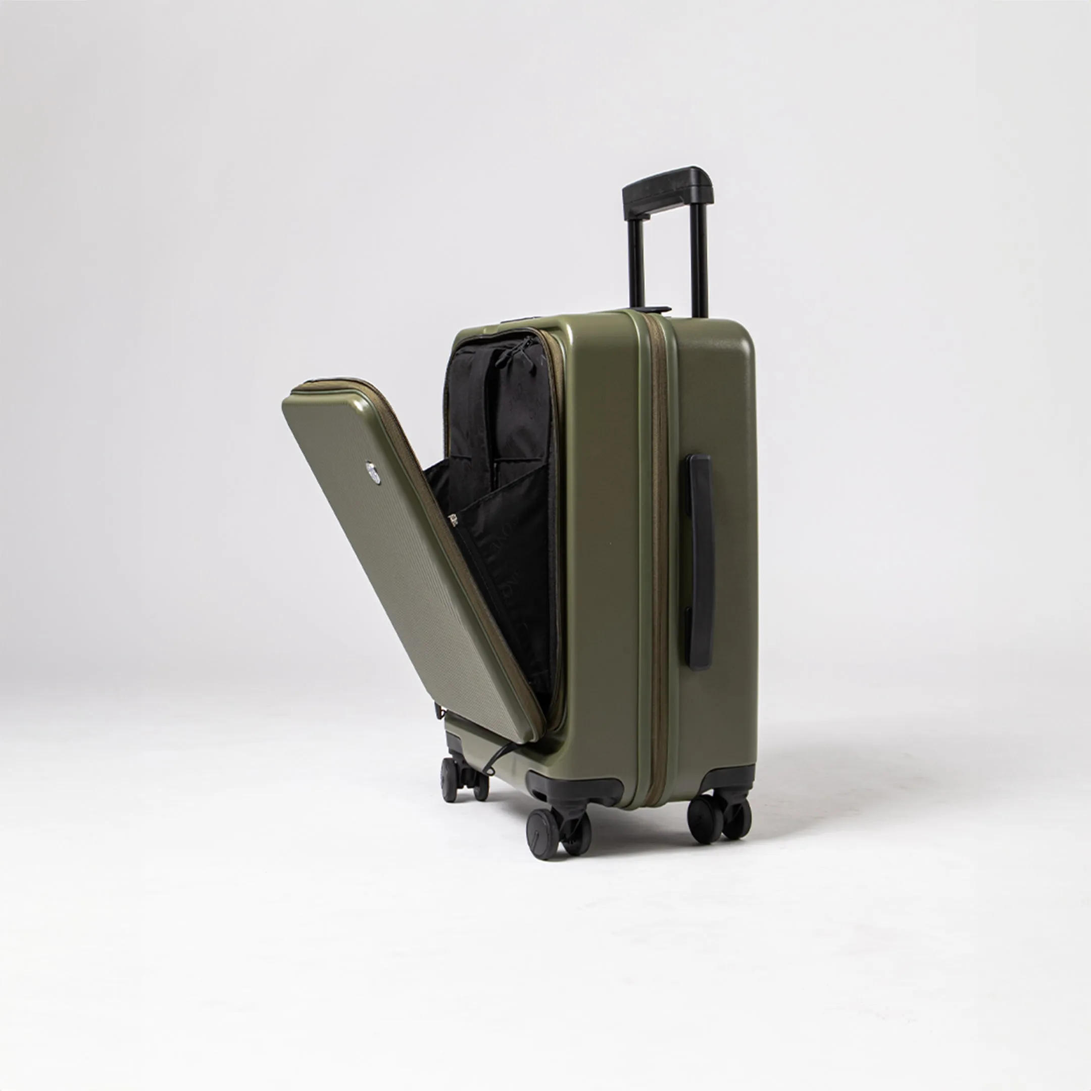 KAVE Front Access Expandable กระเป๋าเดินทางเปิดหน้า