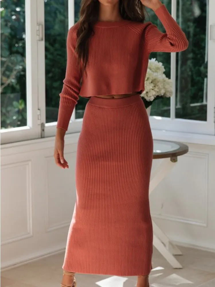 Knitted Sweater Sets To Dress Autumn Winter New Fashion Long Sleeved Top Split Hem Long Skirts Womens 2 Piece Outfit Set Dresses