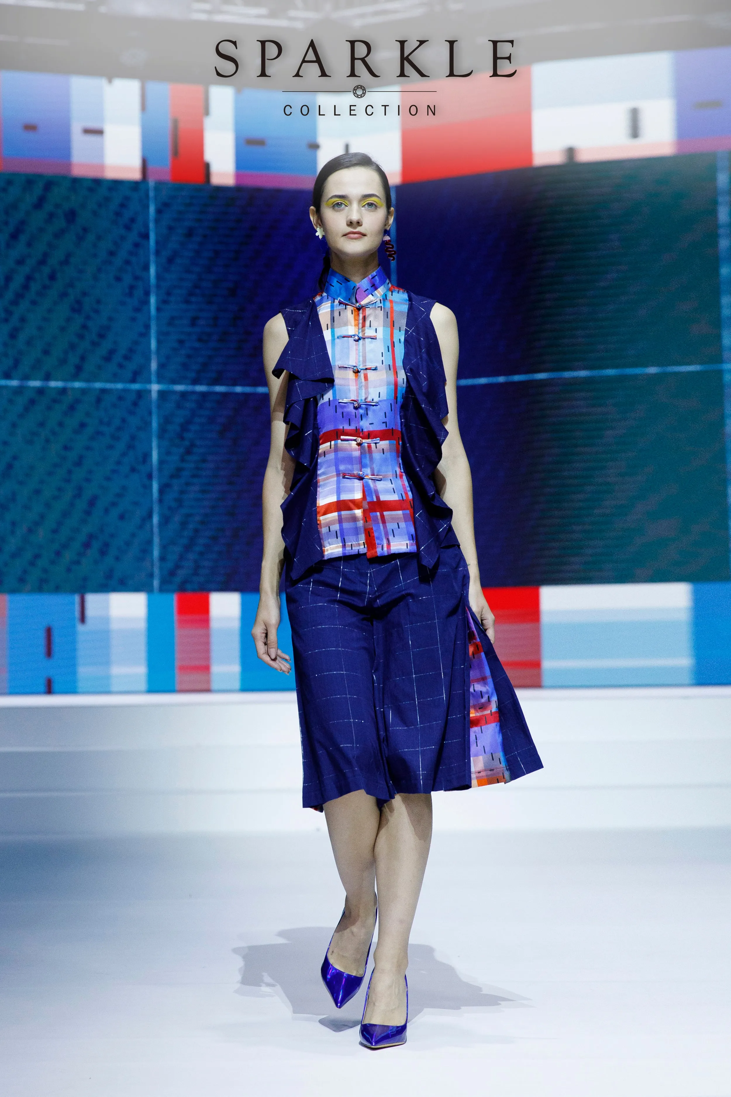 【RUFFLES】Red-White-Blue Satin Indigo Sleeveless Top (紅白藍)